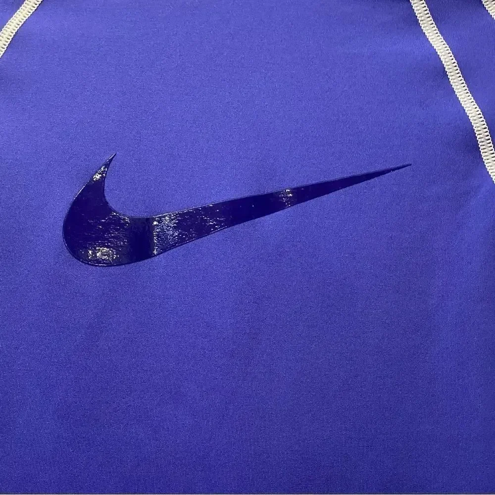 NIKE Swim Hydro Rash Guard UV Solid Long Sleeve Shirt NESS5300 Purple Women’s M